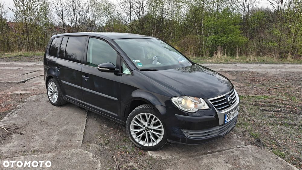 Volkswagen Touran 1.9 TDI DPF Conceptline - 5
