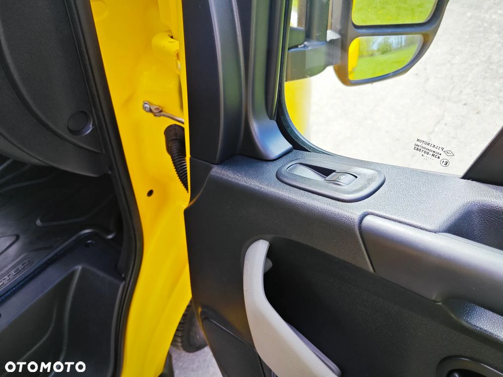 Renault MASTER SERWISOWANY L3H2, DOCA, 7os, BLIŹNIAK, KAMERA,  SKRZYNIA, ORYGINAŁ, HAK 3,5T, KLIMA, WEBASTO, 106TYŚ KM, 145KONI - 31