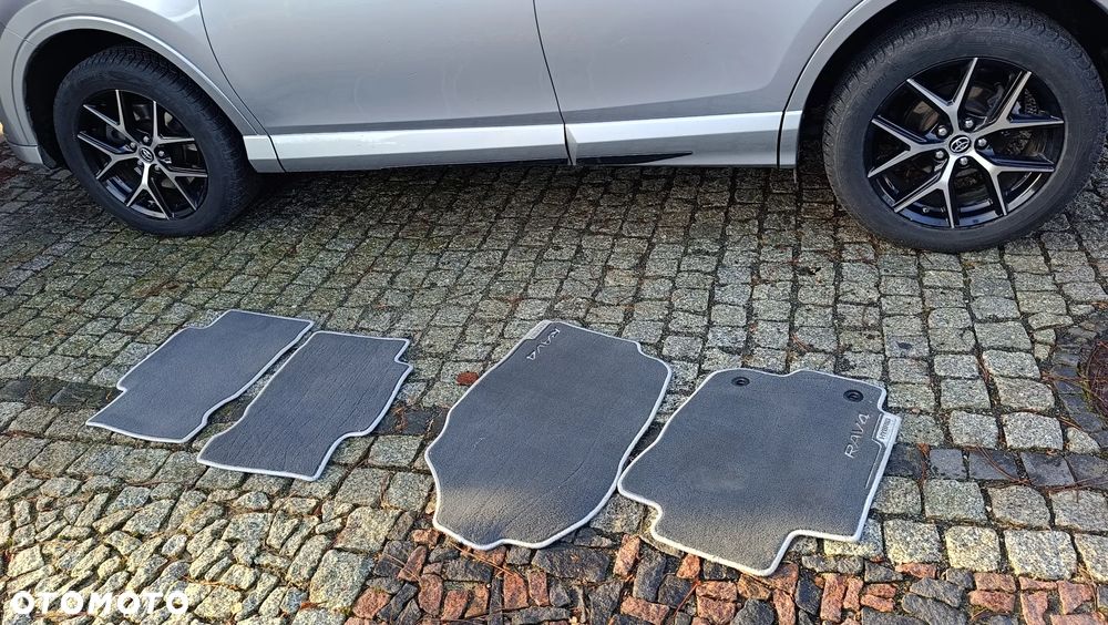 Toyota RAV4 Hybrid Selection 4x4 - 7