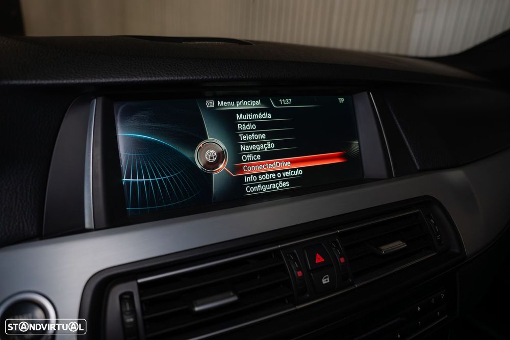BMW 520 d Pack M - 43