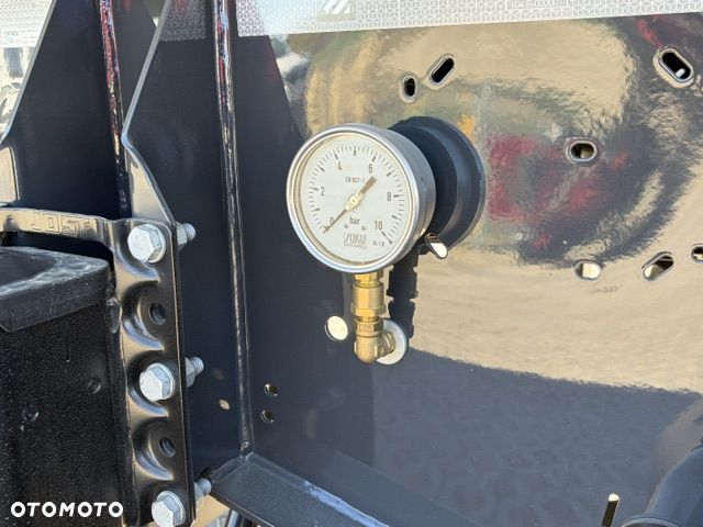 Schwarzmuller WYWROTKA STALOWA 24m3 - 9