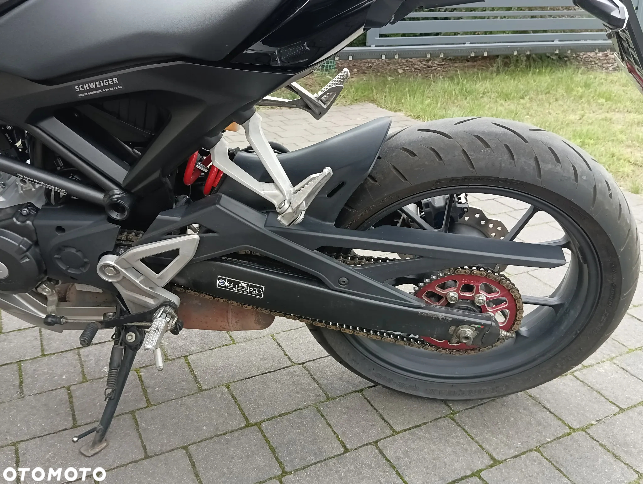Honda CB - 10