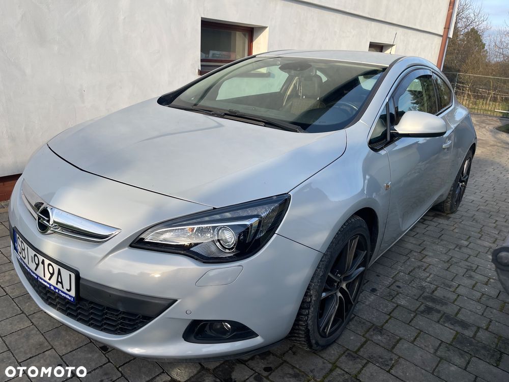 Opel Astra IV GTC 1.7 CDTI Sport S&S - 6