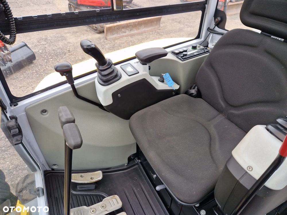 Wacker Neuson EZ 28Vds , Kubota KX 61-3 , Volvo EC 27, JCB 8026cts , Komatsu PC 16 , cat 301.6 - 15