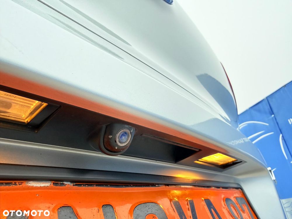 Hyundai Tucson 2.0 CRDI 2WD Style - 12