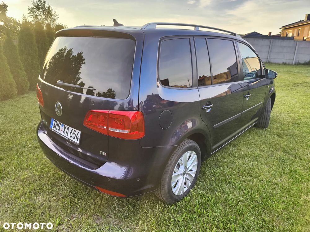 Volkswagen Touran 1.4 TSI DSG Life - 3