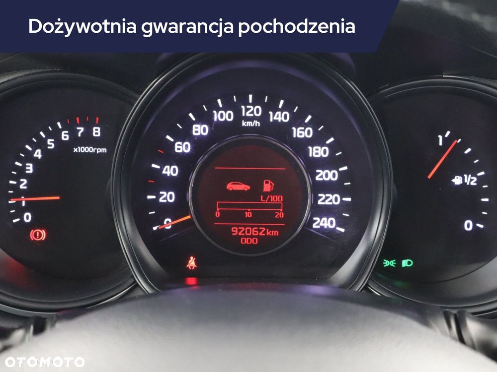 Kia Ceed - 13