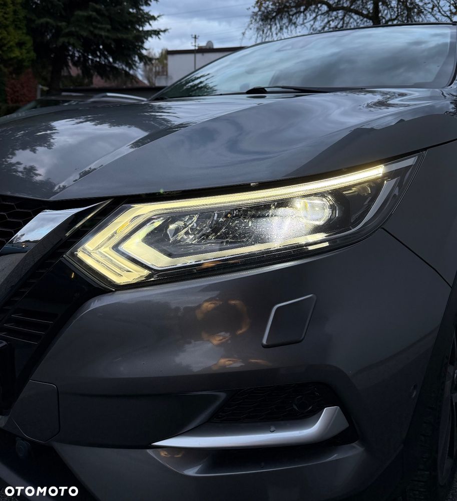 Nissan Qashqai 1.6 DIG-T TEKNA+ - 3