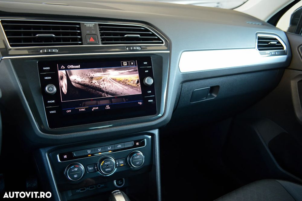 Volkswagen Tiguan 2.0 TDI SCR DSG 4Motion R-Line - 32