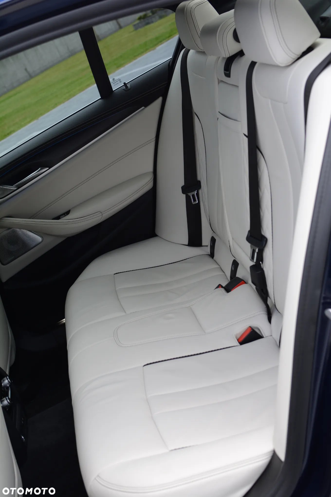 BMW Seria 5 545e xDrive M Sport sport - 24