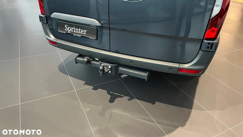 Mercedes-Benz Sprinter SPRINTER 319 CDI automat hak 3,5t Distronic Full - 7