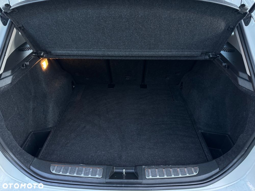 BMW X1 sDrive20d - 31