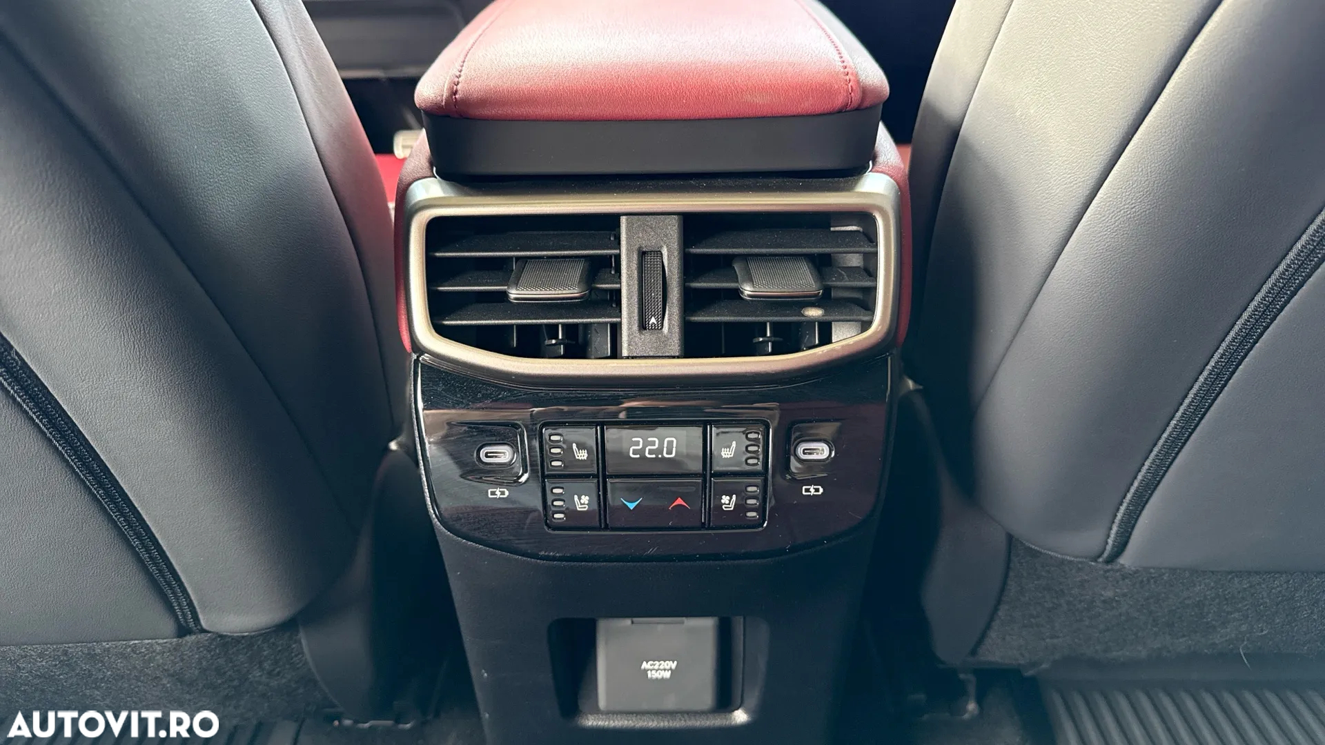 Lexus Seria RX - 7
