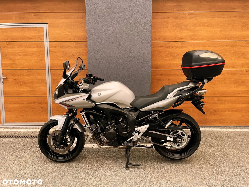 Yamaha FZ6 - 6