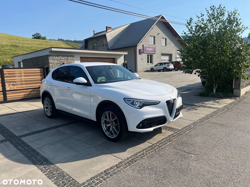 Alfa Romeo Stelvio 2.2 16V AT8 Q4 B-Tech - 4