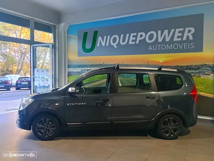Dacia Lodgy TCe 115 Stepway - 8