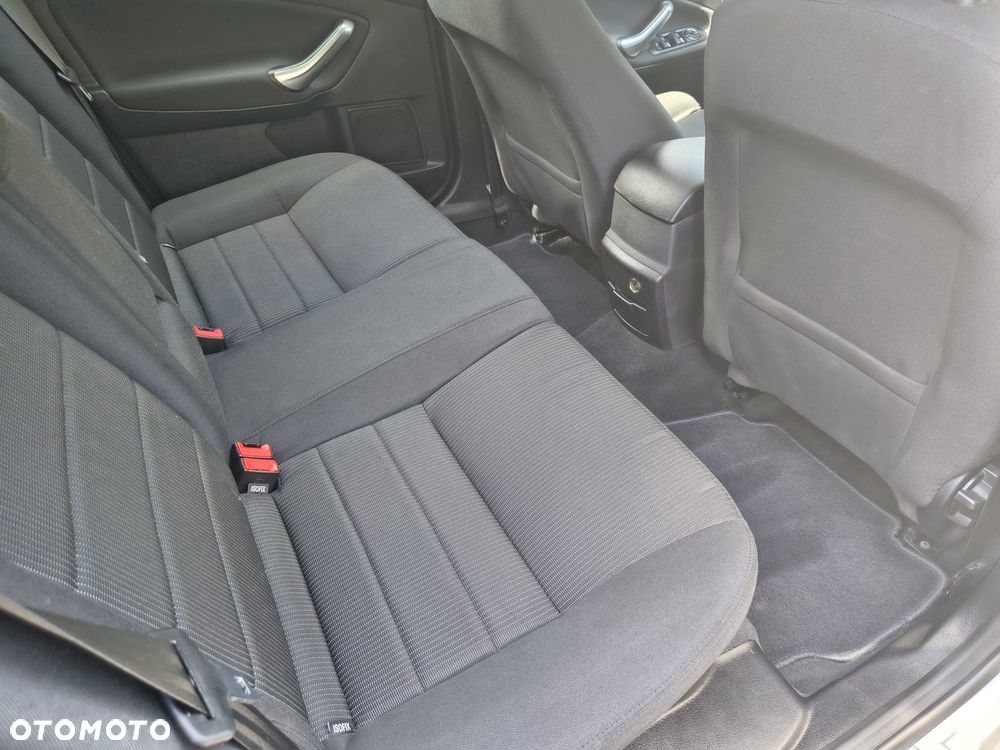 Ford Mondeo 2.0 TDCi Titanium - 13