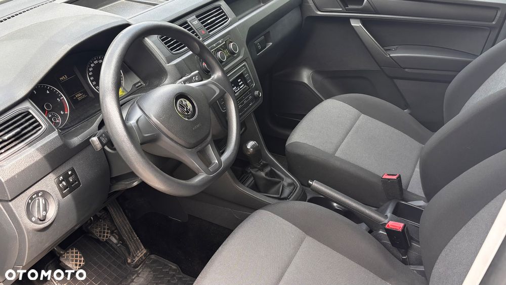 Volkswagen Caddy - 11