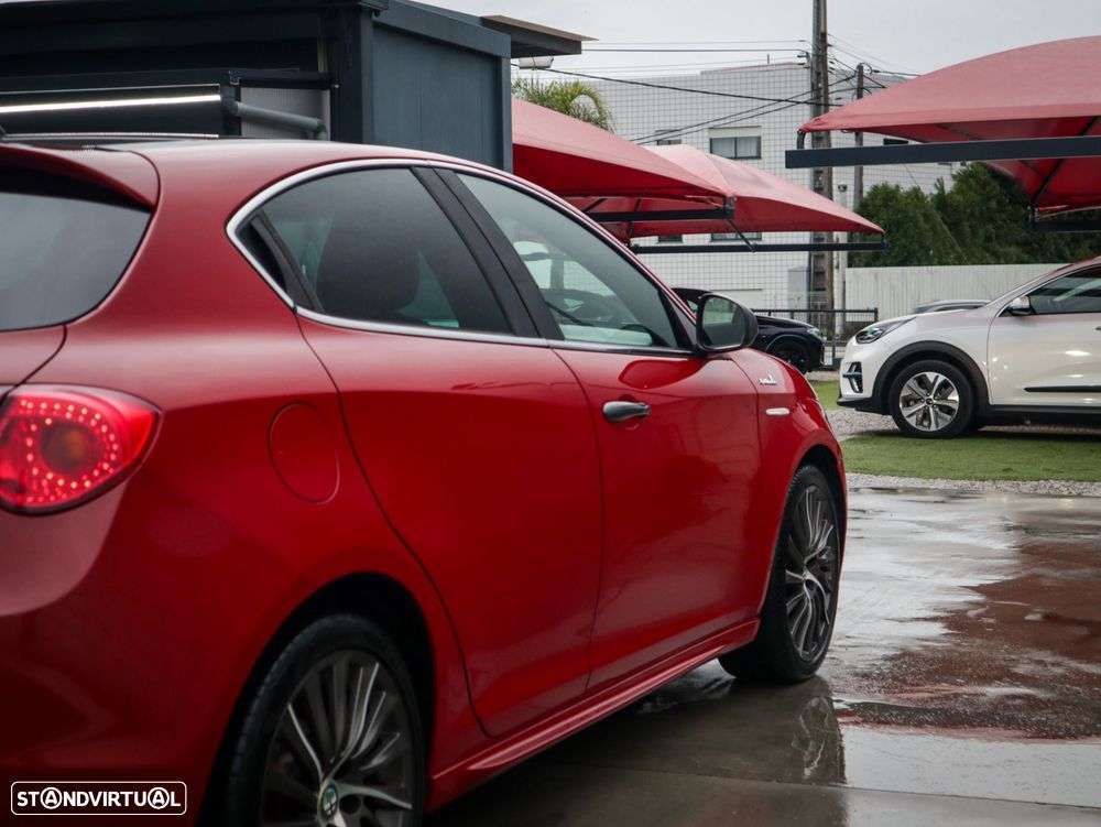 Alfa Romeo Giulietta 1.6 JTDm Exclusive - 6