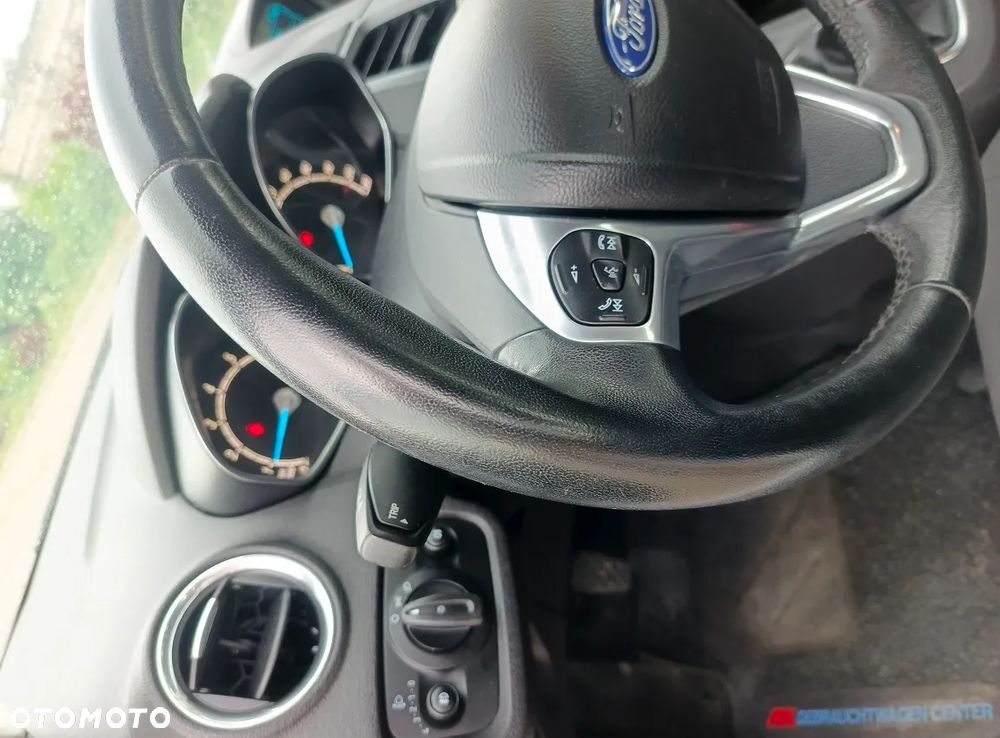 Ford Fiesta 1.0 EcoBoost Champions Edition - 17