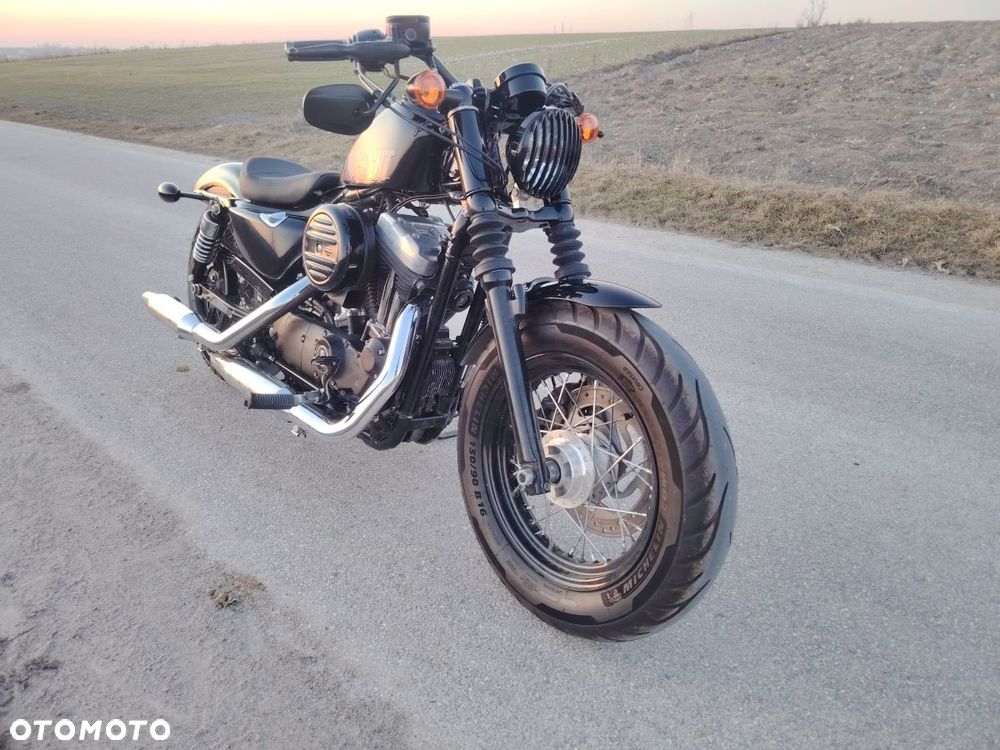 Harley-Davidson Sportster Forty-Eight - 13