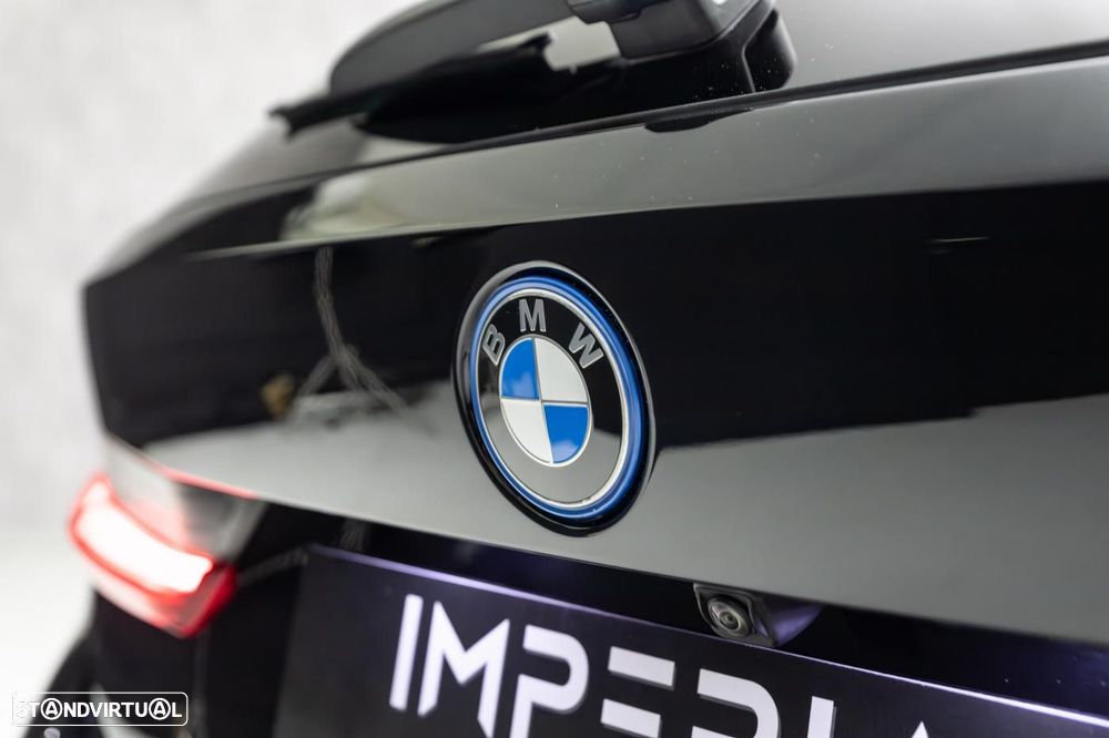 BMW 330 e Pack M Auto - 32