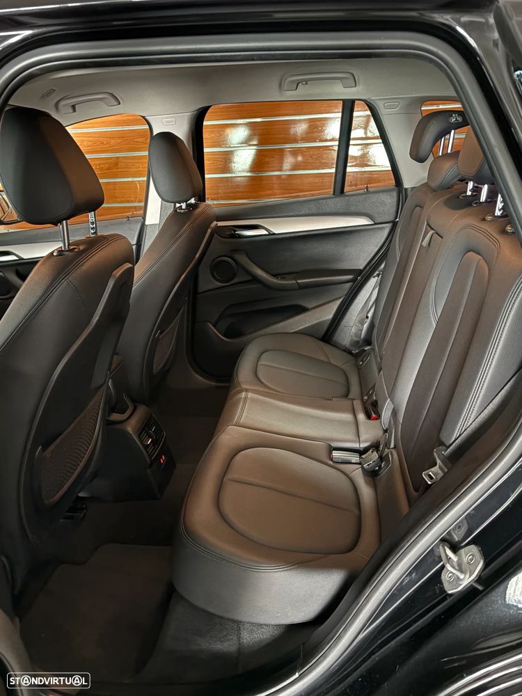 BMW X1 16 d sDrive Line Sport - 11