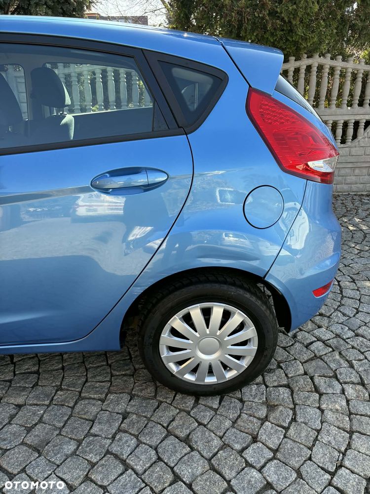 Ford Fiesta - 11