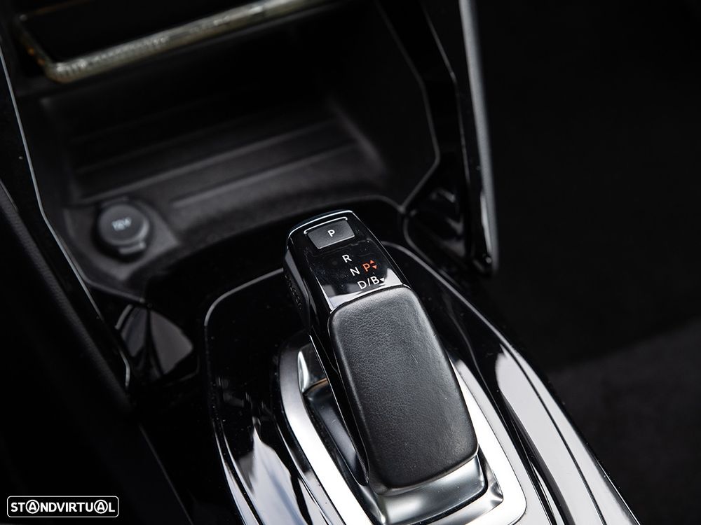 Peugeot e-2008 Active Pack - 12