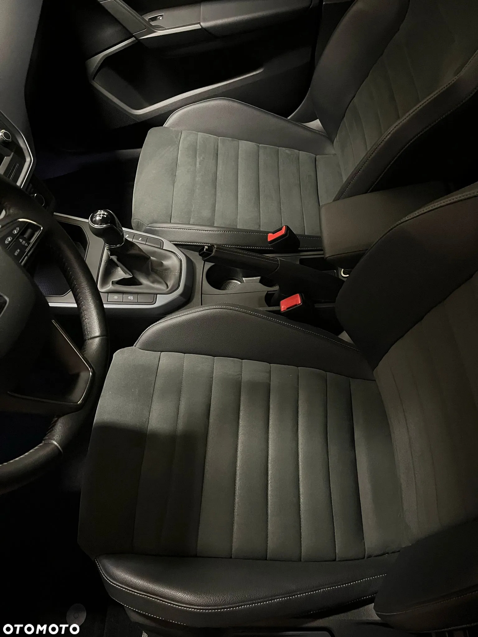 Seat Arona 1.0 TSI Full LED S&S - 13