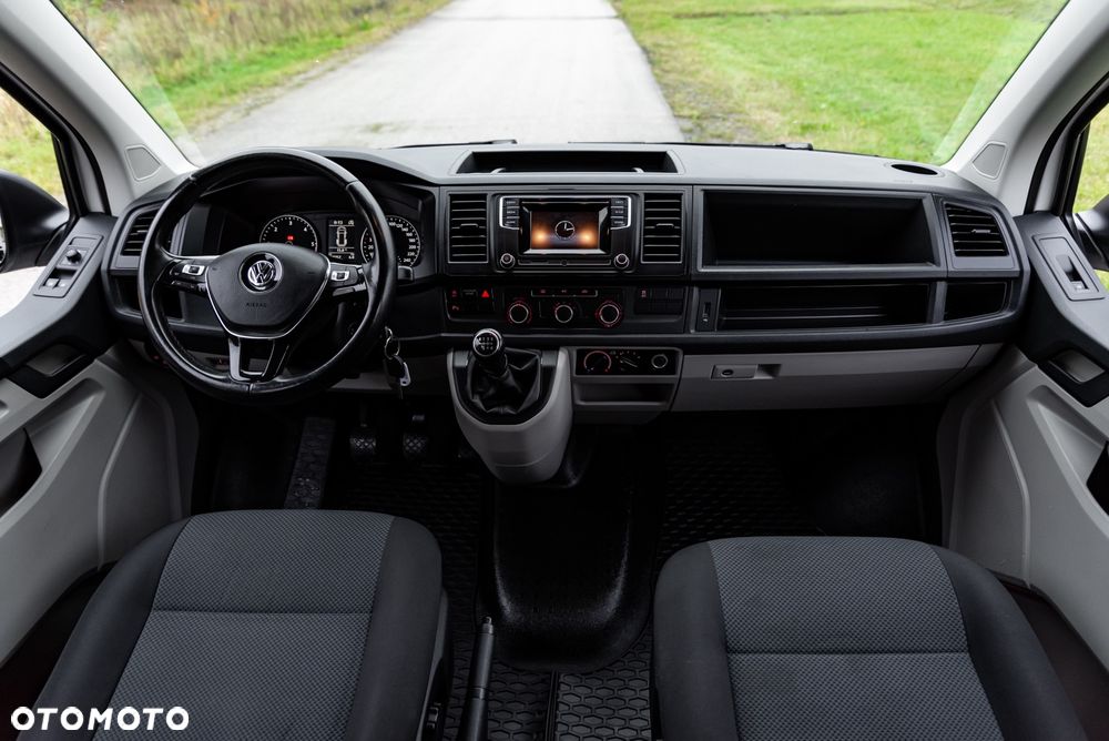 Volkswagen Transporter - 27