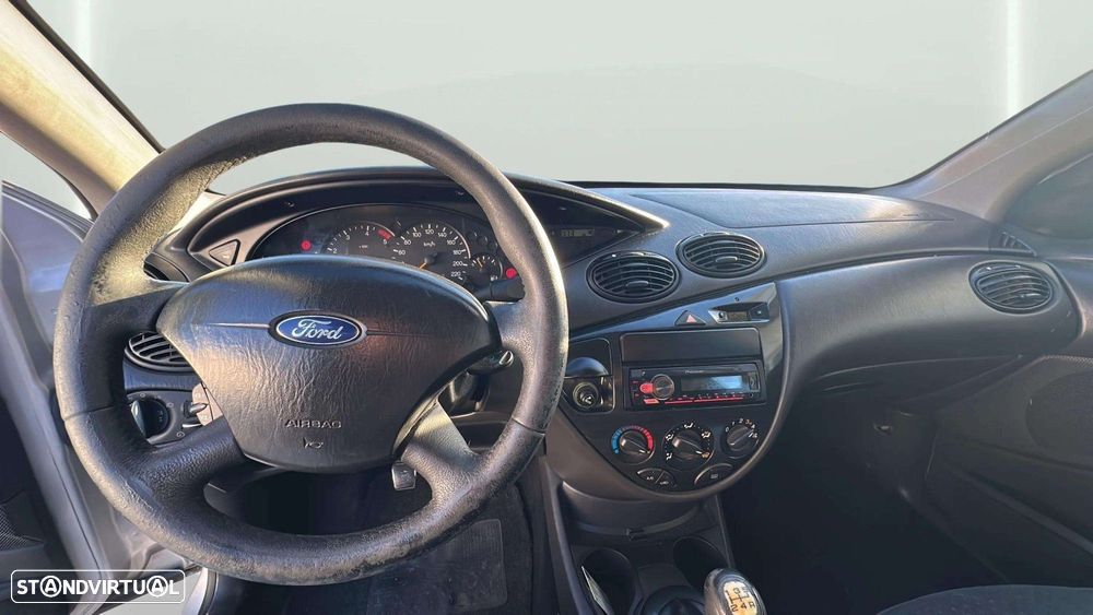 Ford Focus 1.6 TDCi Connection - 9