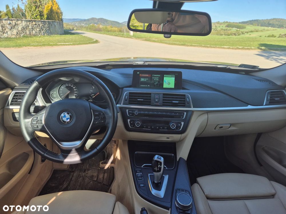 BMW 3GT 320i xDrive Luxury Line - 10