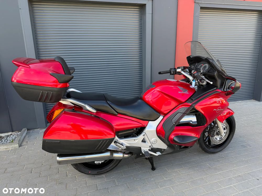 Honda ST - 4
