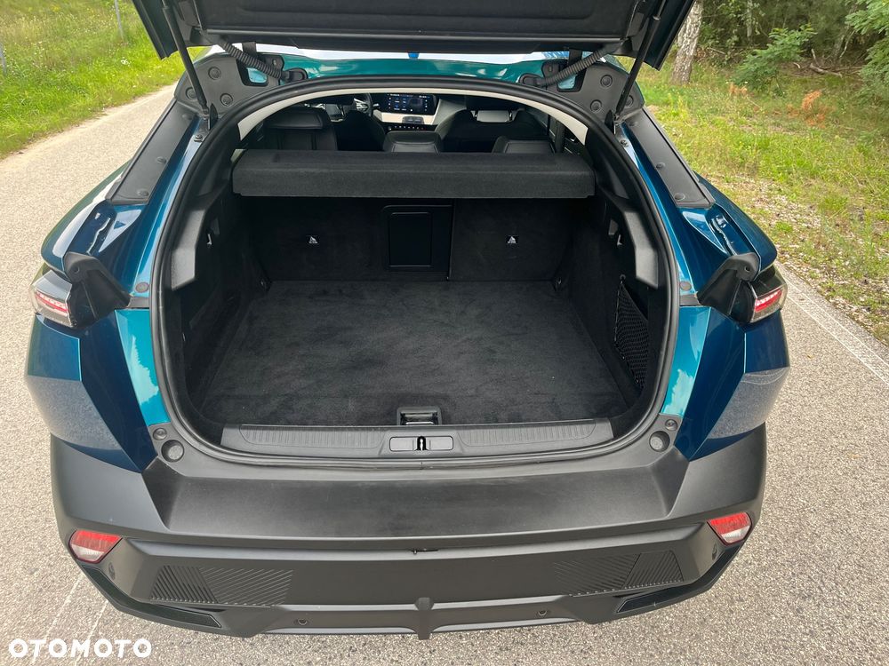 Peugeot 408 1.6 Plug-In Hybrid 225 Business e-DCS7 - 14
