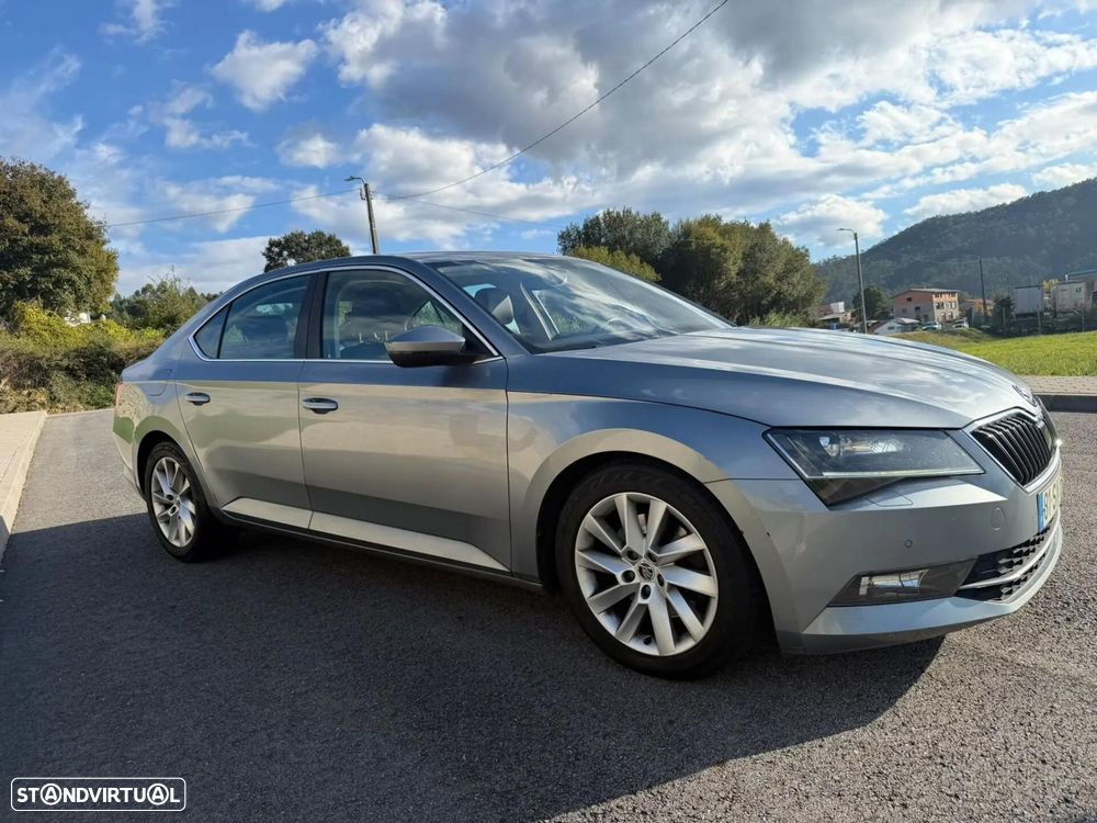 Skoda Superb 2.0 TDI Active - 8
