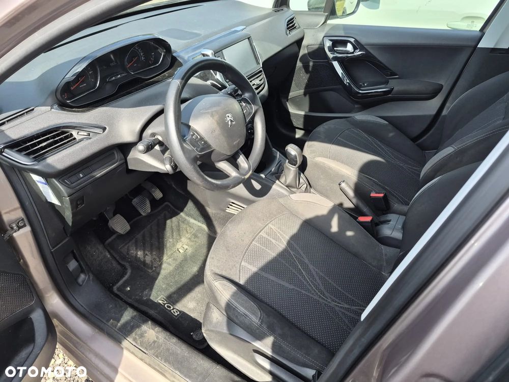 Peugeot 208 PureTech 68 Active - 4