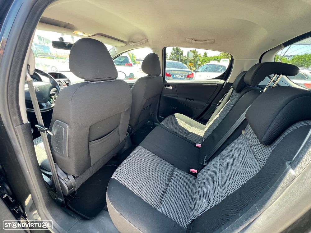 Peugeot 207 1.4 16V Sport - 11