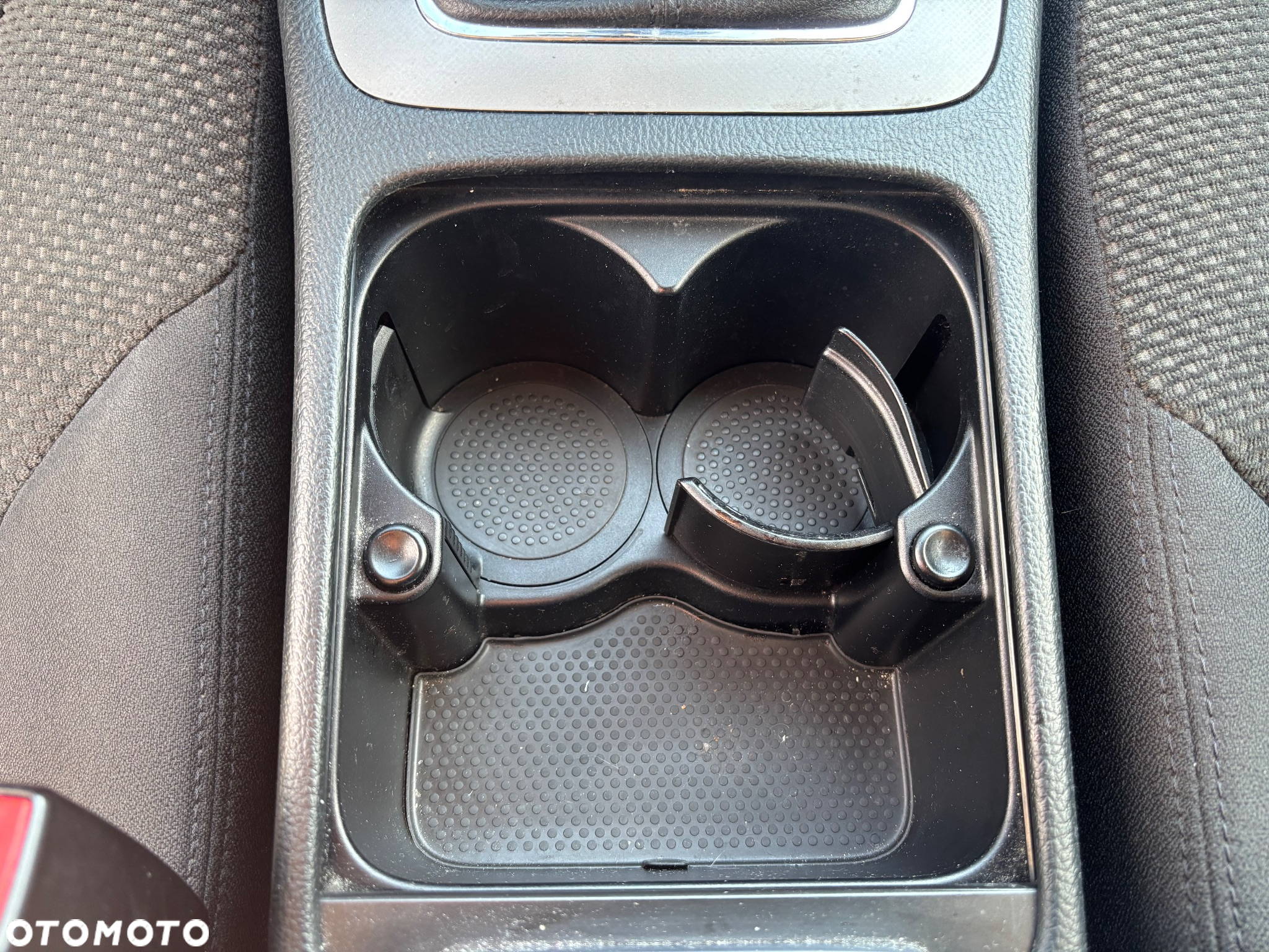 Volkswagen Passat 2.0 TDI Comfortline - 25