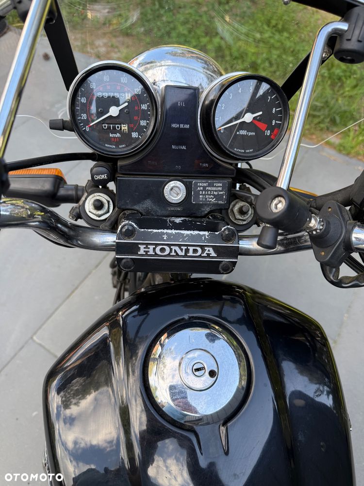 Honda Nighthawk - 12