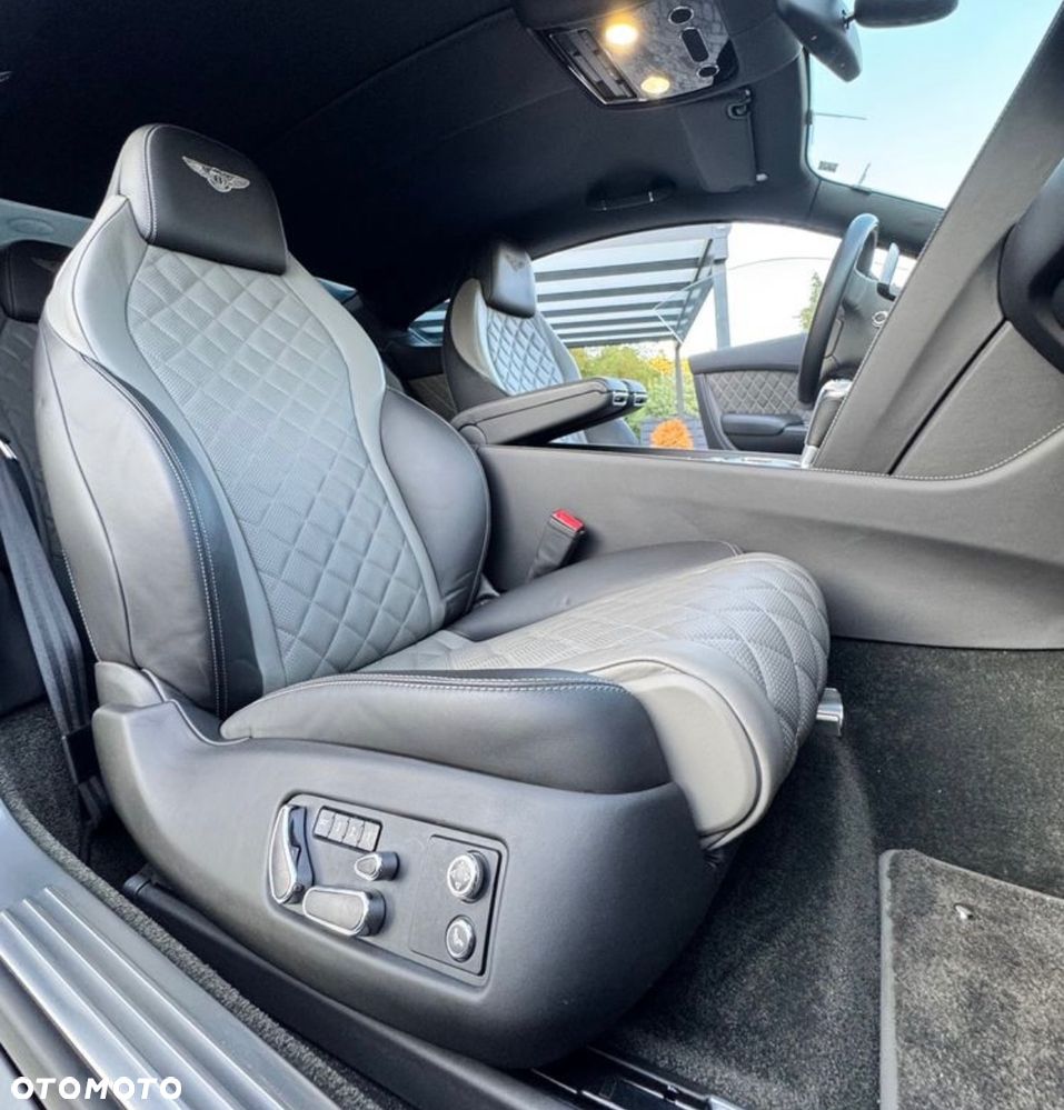 Bentley Continental GT Speed - 12