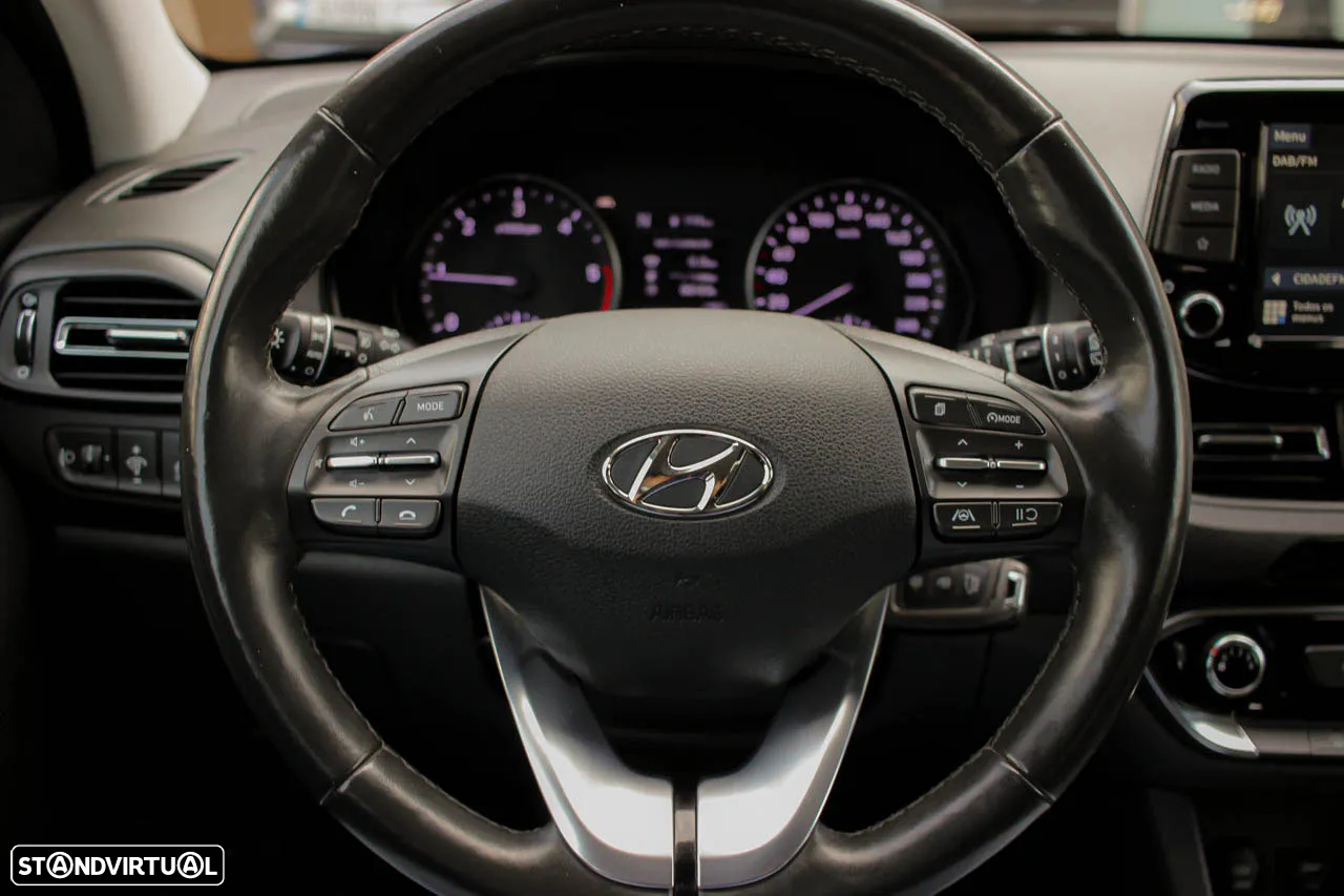 Hyundai i30 1.6 CRDI 48V-Hybrid Trend - 12