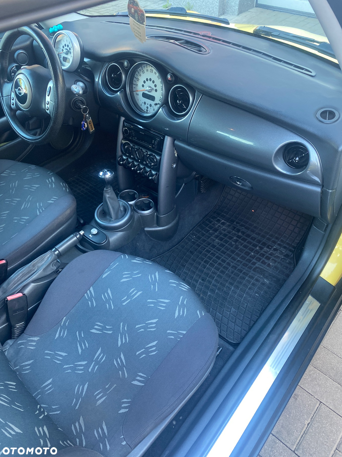 MINI ONE Standard - 9