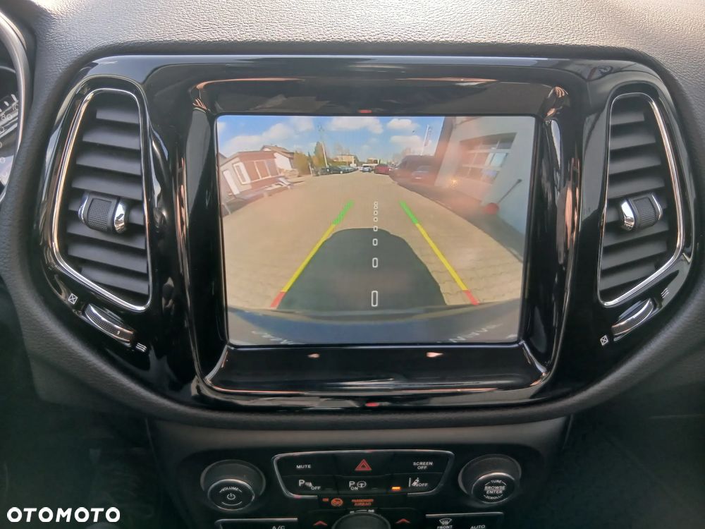 Jeep Compass 1.3 TMair Limited FWD S&S DDCT - 8