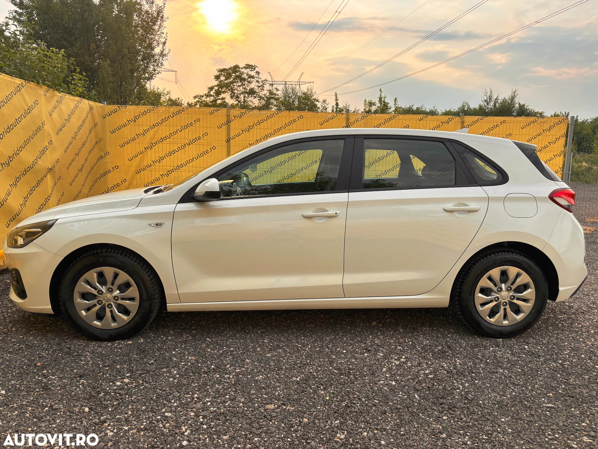 Hyundai i30 1.5 110CP 5DR M/T Comfort - 2