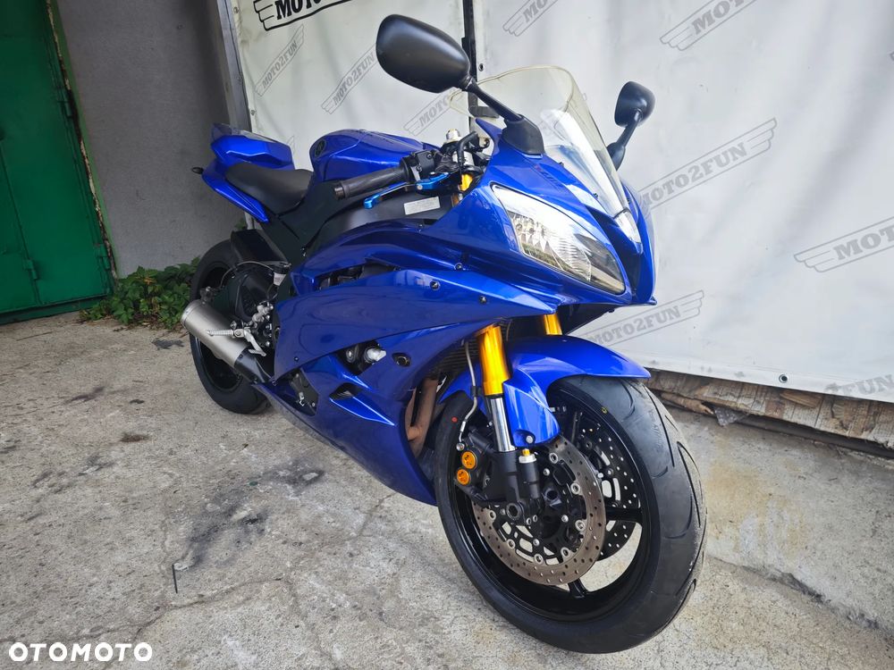 Yamaha YZF - 3