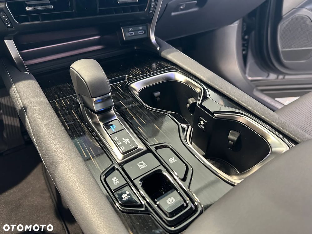 Lexus RX 350h F Sport Design - 22