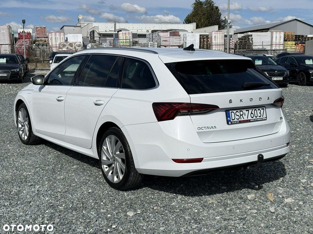 Skoda Octavia - 7