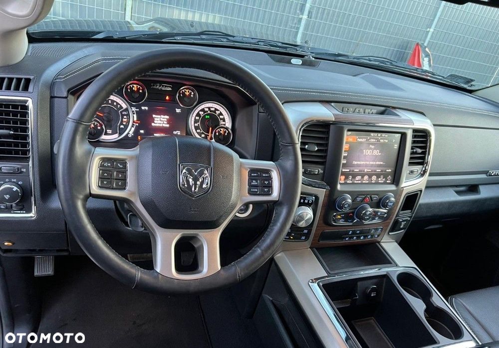 Dodge RAM - 12