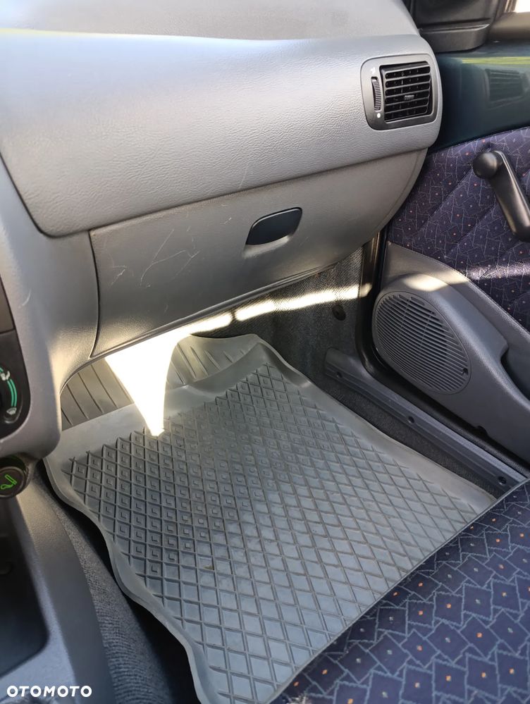 Fiat Siena 1.4 EL - 12